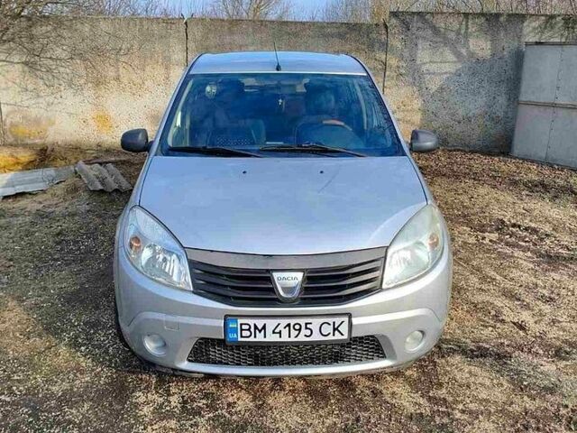 Сірий Дачія Sandero, об'ємом двигуна 1.39 л та пробігом 207 тис. км за 3700 $, фото 1 на Automoto.ua