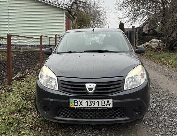 Сірий Дачія Sandero, об'ємом двигуна 1.4 л та пробігом 99 тис. км за 3500 $, фото 1 на Automoto.ua