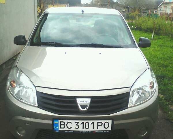 Сірий Дачія Sandero, об'ємом двигуна 1.1 л та пробігом 128 тис. км за 4900 $, фото 1 на Automoto.ua