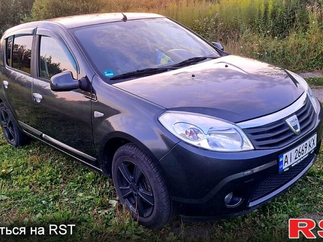 Сірий Дачія Sandero, об'ємом двигуна 1.6 л та пробігом 189 тис. км за 4500 $, фото 1 на Automoto.ua