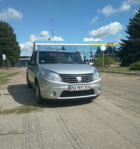 Сірий Дачія Sandero, об'ємом двигуна 1.4 л та пробігом 85 тис. км за 5300 $, фото 1 на Automoto.ua