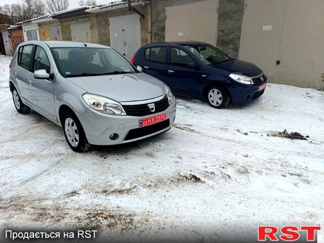 Серый Дачия Сандеро, объемом двигателя 1.6 л и пробегом 165 тыс. км за 5100 $, фото 1 на Automoto.ua