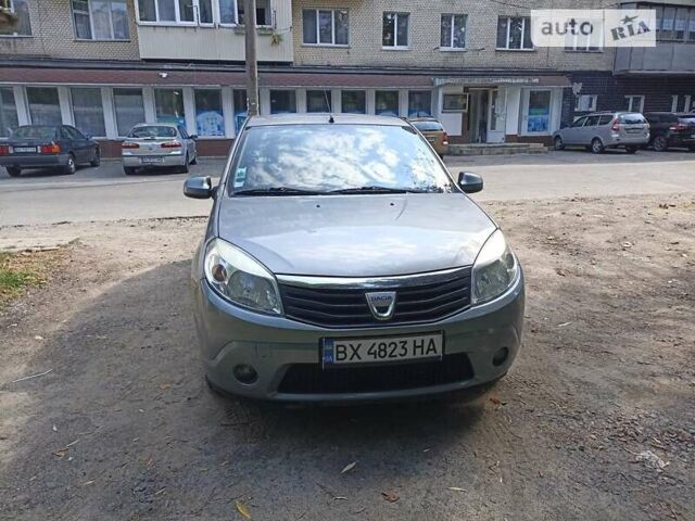 Сірий Дачія Sandero, об'ємом двигуна 1.39 л та пробігом 176 тис. км за 5300 $, фото 1 на Automoto.ua