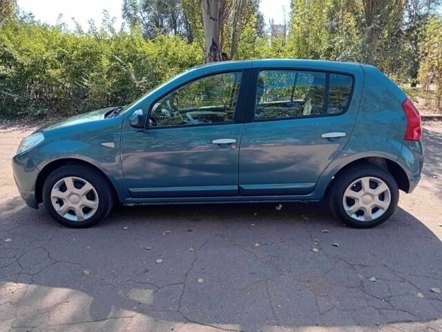 Сірий Дачія Sandero, об'ємом двигуна 1.5 л та пробігом 206 тис. км за 5570 $, фото 1 на Automoto.ua