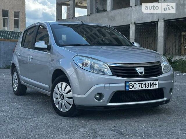 Сірий Дачія Sandero, об'ємом двигуна 1.5 л та пробігом 163 тис. км за 4650 $, фото 1 на Automoto.ua