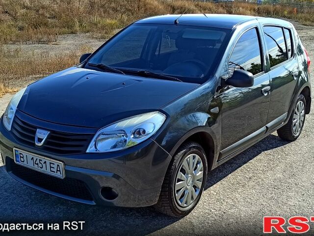 Серый Дачия Сандеро, объемом двигателя 1.1 л и пробегом 248 тыс. км за 4100 $, фото 1 на Automoto.ua