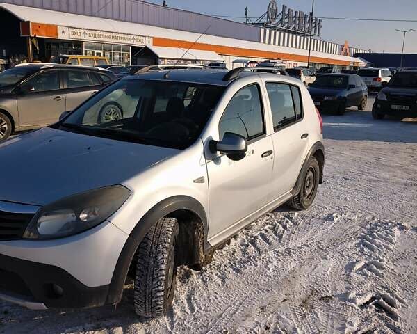 Сірий Дачія Sandero, об'ємом двигуна 1.6 л та пробігом 269 тис. км за 5000 $, фото 1 на Automoto.ua