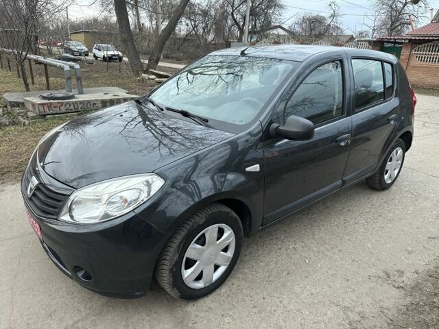 Серый Дачия Сандеро, объемом двигателя 1.4 л и пробегом 156 тыс. км за 5150 $, фото 1 на Automoto.ua