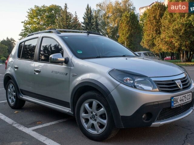 Сірий Дачія Sandero, об'ємом двигуна 1.6 л та пробігом 187 тис. км за 5100 $, фото 1 на Automoto.ua