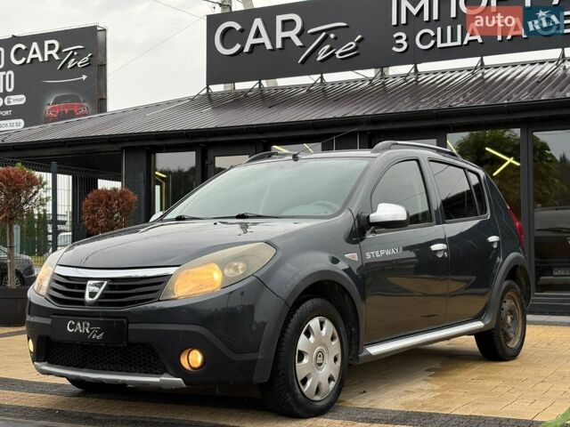 Сірий Дачія Sandero, об'ємом двигуна 1.6 л та пробігом 183 тис. км за 5000 $, фото 1 на Automoto.ua