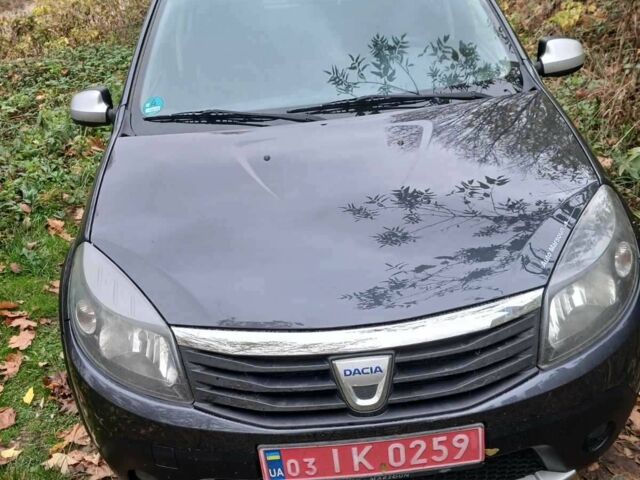 Сірий Дачія Sandero, об'ємом двигуна 1.6 л та пробігом 179 тис. км за 6955 $, фото 1 на Automoto.ua
