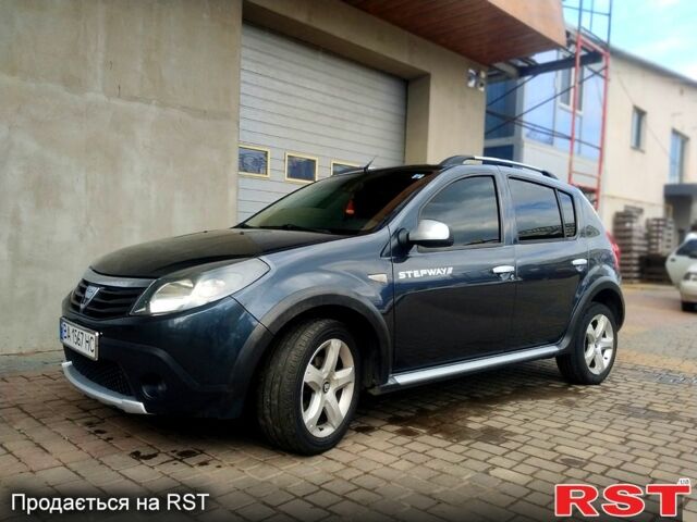 Сірий Дачія Sandero, об'ємом двигуна 1.6 л та пробігом 240 тис. км за 6500 $, фото 1 на Automoto.ua