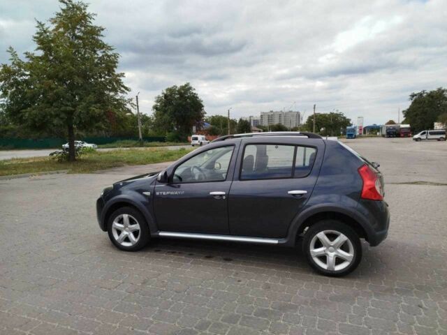Сірий Дачія Sandero, об'ємом двигуна 1.6 л та пробігом 160 тис. км за 6600 $, фото 1 на Automoto.ua
