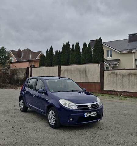 Синій Дачія Sandero, об'ємом двигуна 1.4 л та пробігом 165 тис. км за 3800 $, фото 1 на Automoto.ua