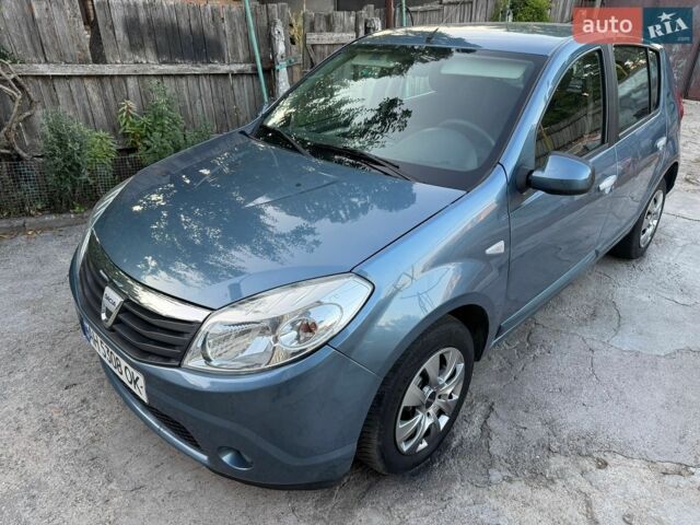 Синій Дачія Sandero, об'ємом двигуна 1.39 л та пробігом 152 тис. км за 4500 $, фото 1 на Automoto.ua