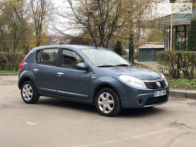 Синій Дачія Sandero, об'ємом двигуна 1.6 л та пробігом 187 тис. км за 5200 $, фото 1 на Automoto.ua