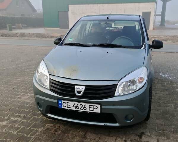 Синий Дачия Сандеро, объемом двигателя 1.6 л и пробегом 110 тыс. км за 4300 $, фото 1 на Automoto.ua