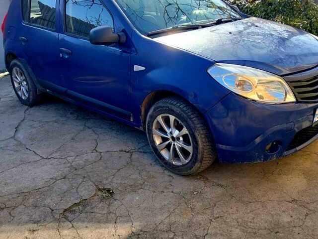 Синій Дачія Sandero, об'ємом двигуна 1.1 л та пробігом 200 тис. км за 2750 $, фото 1 на Automoto.ua