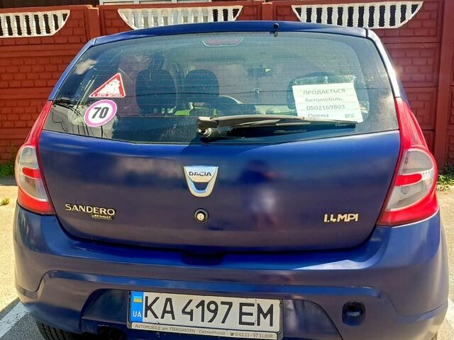 Синий Дачия Сандеро, объемом двигателя 1.4 л и пробегом 149 тыс. км за 3900 $, фото 1 на Automoto.ua