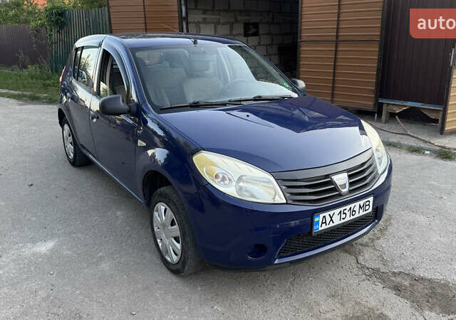 Синій Дачія Sandero, об'ємом двигуна 1.39 л та пробігом 174 тис. км за 4100 $, фото 1 на Automoto.ua
