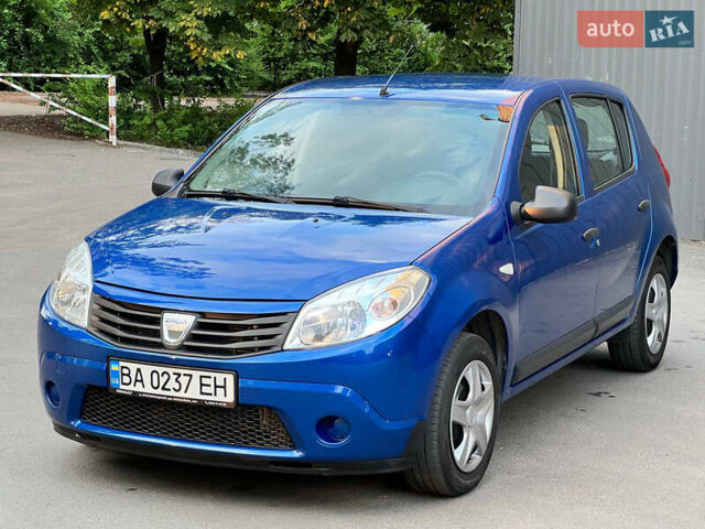Синій Дачія Sandero, об'ємом двигуна 1.2 л та пробігом 195 тис. км за 5100 $, фото 1 на Automoto.ua