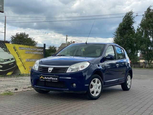 Синий Дачия Сандеро, объемом двигателя 1.4 л и пробегом 145 тыс. км за 3699 $, фото 1 на Automoto.ua