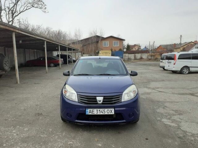 Синий Дачия Сандеро, объемом двигателя 1.1 л и пробегом 325 тыс. км за 3500 $, фото 1 на Automoto.ua