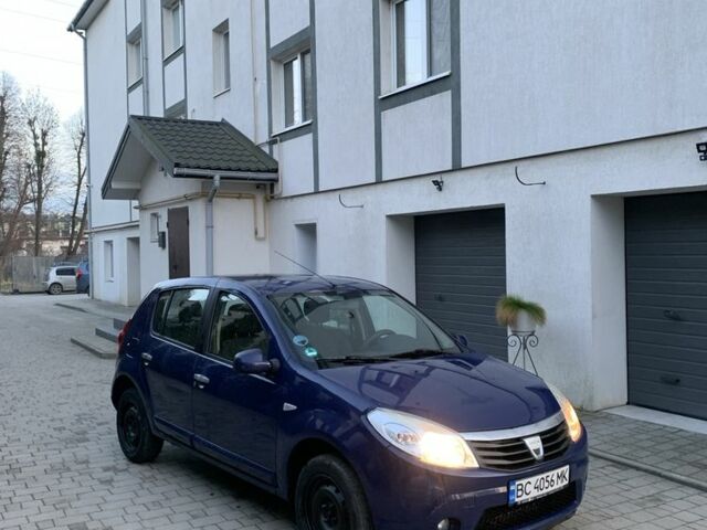 Синій Дачія Sandero, об'ємом двигуна 1.4 л та пробігом 300 тис. км за 2850 $, фото 1 на Automoto.ua