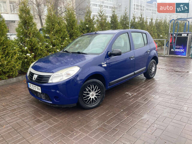 Синий Дачия Сандеро, объемом двигателя 1.39 л и пробегом 184 тыс. км за 3100 $, фото 1 на Automoto.ua