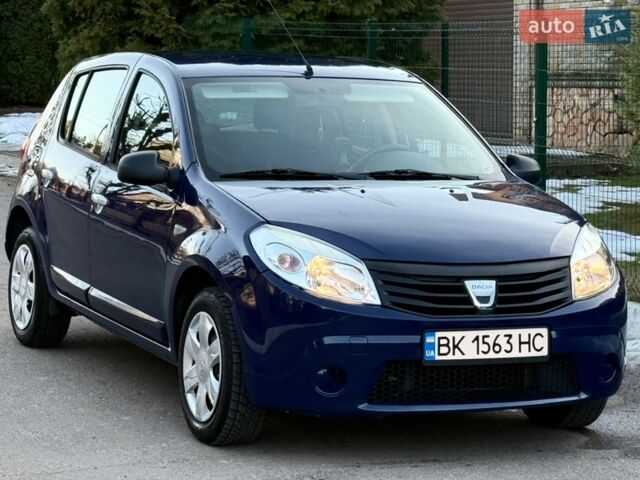 Синій Дачія Sandero, об'ємом двигуна 1.4 л та пробігом 121 тис. км за 3799 $, фото 1 на Automoto.ua