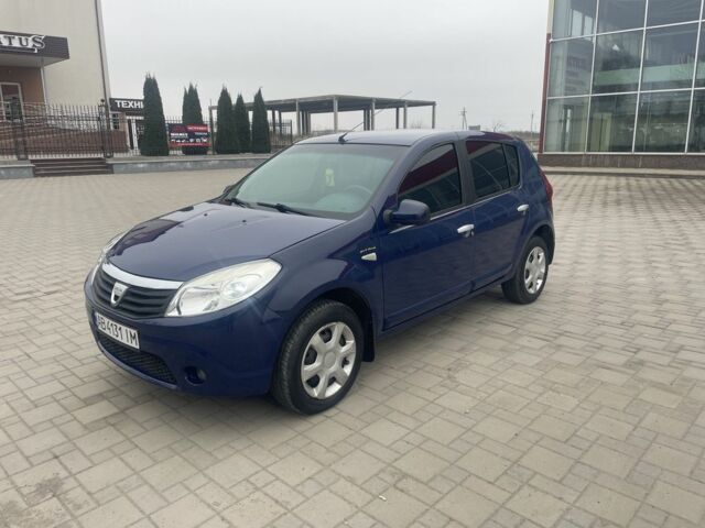 Синий Дачия Сандеро, объемом двигателя 1.6 л и пробегом 195 тыс. км за 4200 $, фото 1 на Automoto.ua