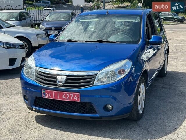 Синій Дачія Sandero, об'ємом двигуна 1.4 л та пробігом 140 тис. км за 4999 $, фото 1 на Automoto.ua
