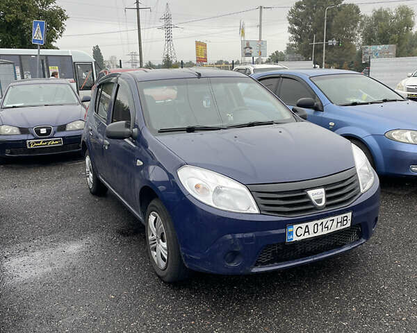 Синій Дачія Sandero, об'ємом двигуна 1.39 л та пробігом 250 тис. км за 3300 $, фото 1 на Automoto.ua