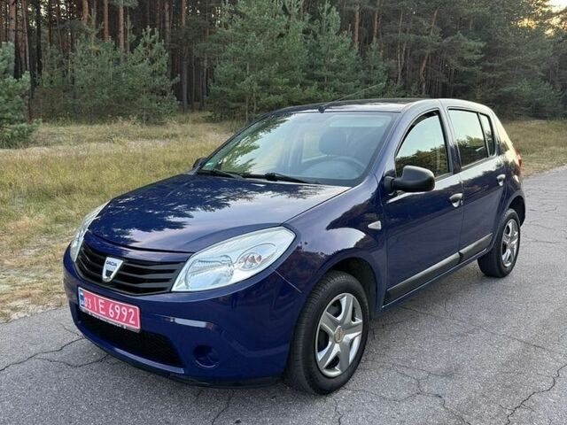 Синій Дачія Sandero, об'ємом двигуна 1.4 л та пробігом 138 тис. км за 5100 $, фото 1 на Automoto.ua