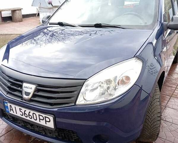 Синий Дачия Сандеро, объемом двигателя 1.39 л и пробегом 160 тыс. км за 4550 $, фото 1 на Automoto.ua