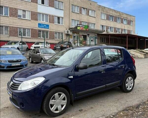 Синий Дачия Сандеро, объемом двигателя 1.39 л и пробегом 217 тыс. км за 5200 $, фото 1 на Automoto.ua