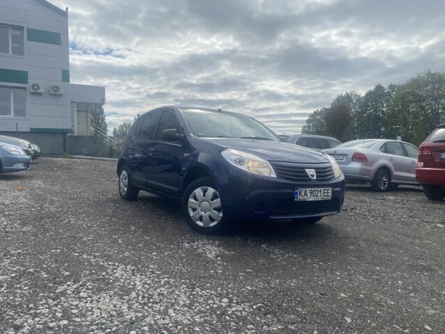 Синий Дачия Сандеро, объемом двигателя 1.4 л и пробегом 238 тыс. км за 3250 $, фото 1 на Automoto.ua