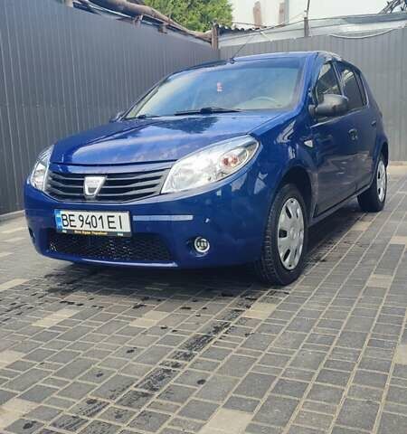 Синий Дачия Сандеро, объемом двигателя 1.4 л и пробегом 160 тыс. км за 4000 $, фото 1 на Automoto.ua