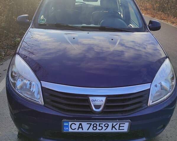 Синий Дачия Сандеро, объемом двигателя 1.39 л и пробегом 172 тыс. км за 4450 $, фото 1 на Automoto.ua