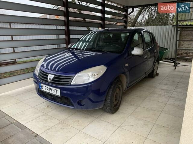 Синий Дачия Сандеро, объемом двигателя 1.4 л и пробегом 390 тыс. км за 3000 $, фото 1 на Automoto.ua