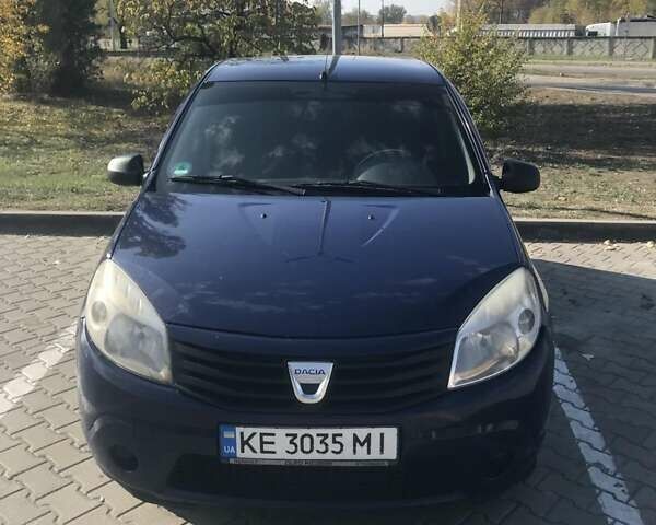 Дачія Sandero 2009 у Дніпро (Дніпропетровську) на Automoto.ua Синій Дачія Sandero, об'ємом двигуна 1.2 л та пробігом 380 тис. км за 4000 $, фото 1 на Automoto.ua