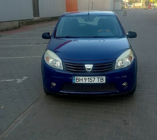 Синій Дачія Sandero, об'ємом двигуна 1.1 л та пробігом 137 тис. км за 4100 $, фото 1 на Automoto.ua
