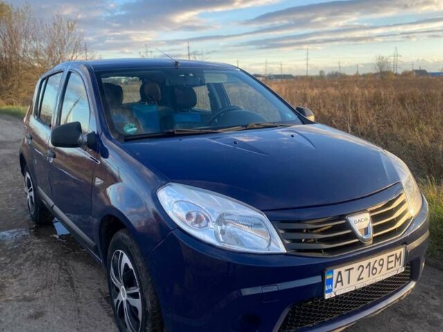 Синій Дачія Sandero, об'ємом двигуна 1.4 л та пробігом 356 тис. км за 3500 $, фото 1 на Automoto.ua