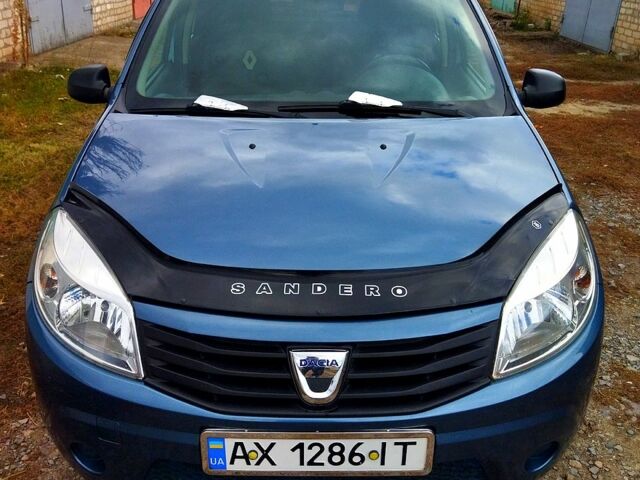 Синій Дачія Sandero, об'ємом двигуна 1.6 л та пробігом 186 тис. км за 6699 $, фото 1 на Automoto.ua