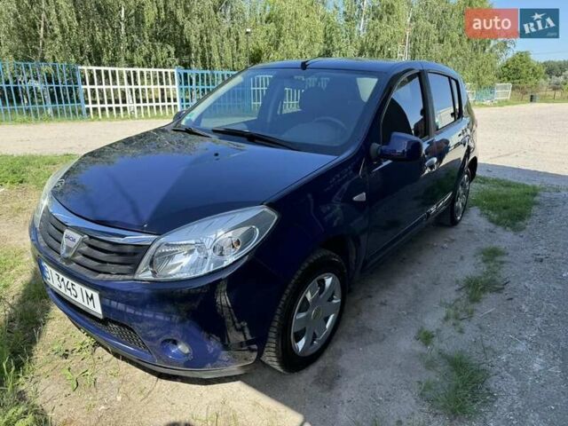 Синій Дачія Sandero, об'ємом двигуна 1.1 л та пробігом 98 тис. км за 4500 $, фото 1 на Automoto.ua