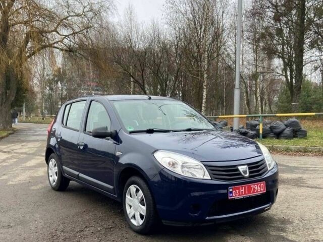 Синий Дачия Сандеро, объемом двигателя 1.2 л и пробегом 127 тыс. км за 4799 $, фото 1 на Automoto.ua