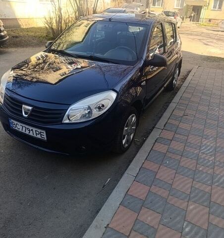 Синий Дачия Сандеро, объемом двигателя 1.1 л и пробегом 292 тыс. км за 4500 $, фото 1 на Automoto.ua