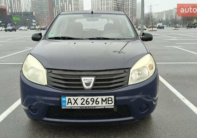 Синий Дачия Сандеро, объемом двигателя 1.2 л и пробегом 158 тыс. км за 3600 $, фото 1 на Automoto.ua