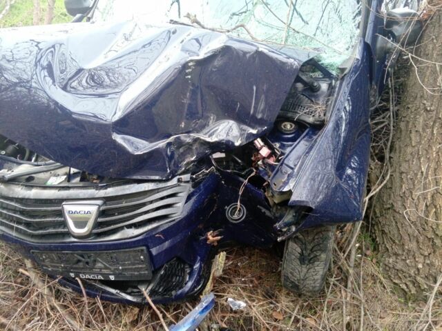 Синий Дачия Сандеро, объемом двигателя 0 л и пробегом 108 тыс. км за 2100 $, фото 1 на Automoto.ua