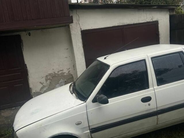 Дачия Соленза 2003 в Броварах на Automoto.ua Белый Дачия Соленза, объемом двигателя 0 л и пробегом 1000 тыс. км за 1500 $, фото 1 на Automoto.ua